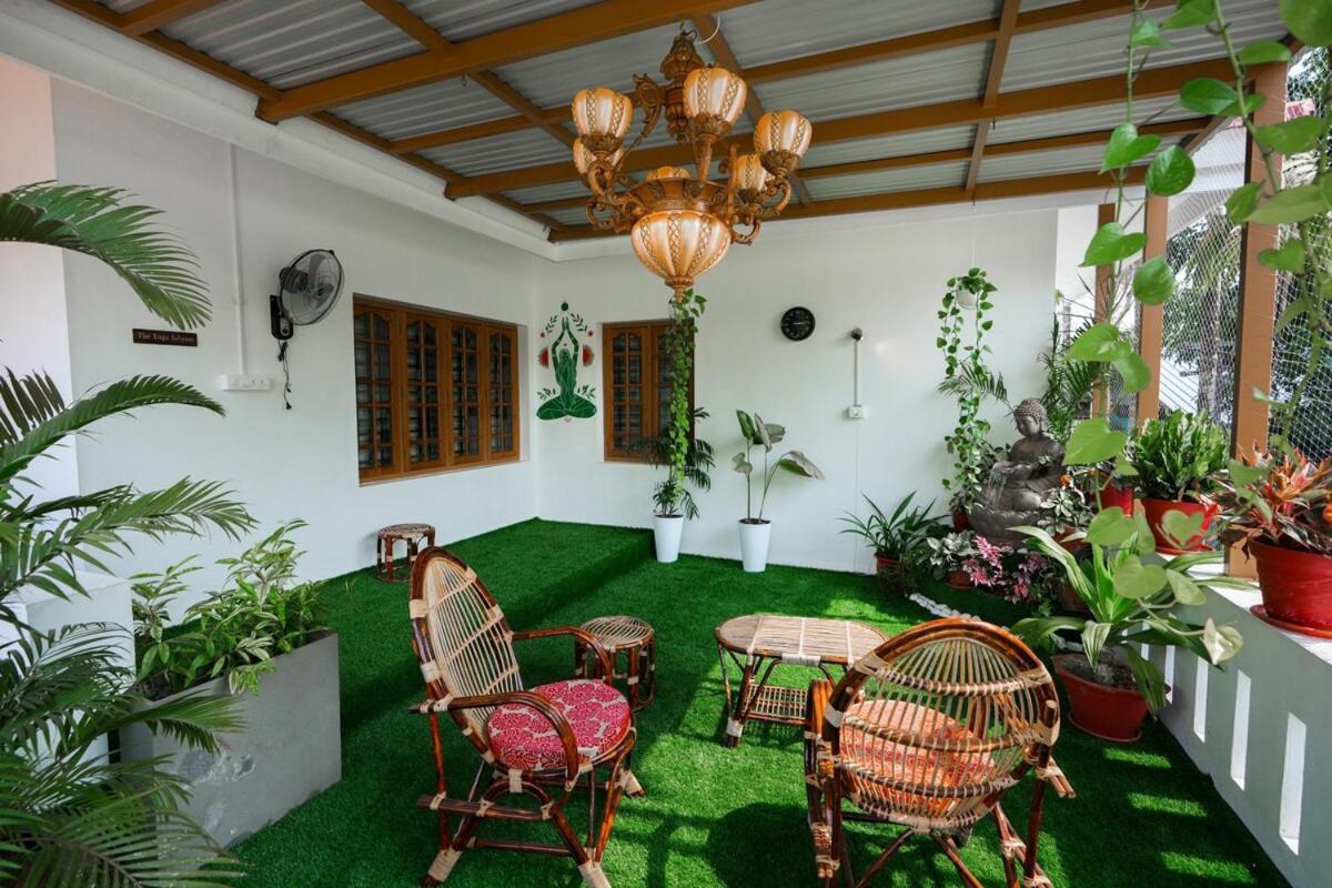 Parudeesa - Heavenly- Luxurious Palace Look-Near Cbd - Kerala - India With Breakfast Kaladi Exterior photo